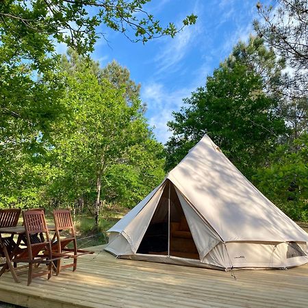Camping La Kahute - Tente Lodge Au Coeur De La Foret 카르캉 외부 사진