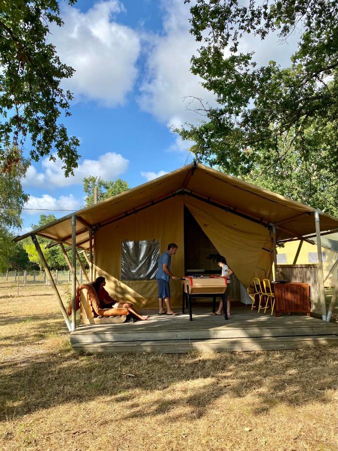 Camping La Kahute - Tente Lodge Au Coeur De La Foret 카르캉 외부 사진